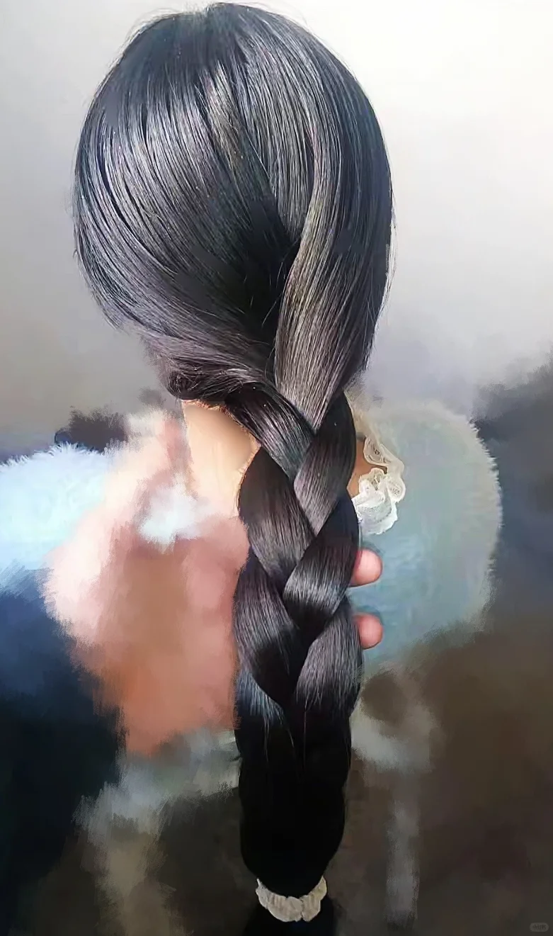 女人留长发显得漂亮的原因