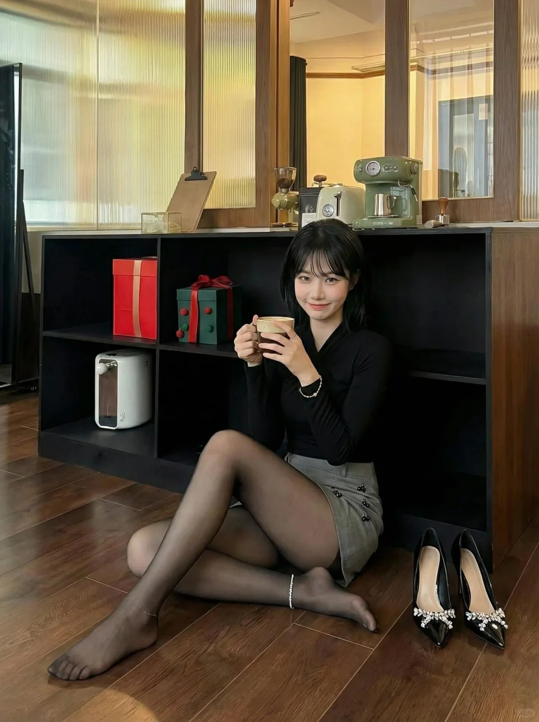 🖤丝袜穿搭教科书！从日系优雅到冷艳魅惑