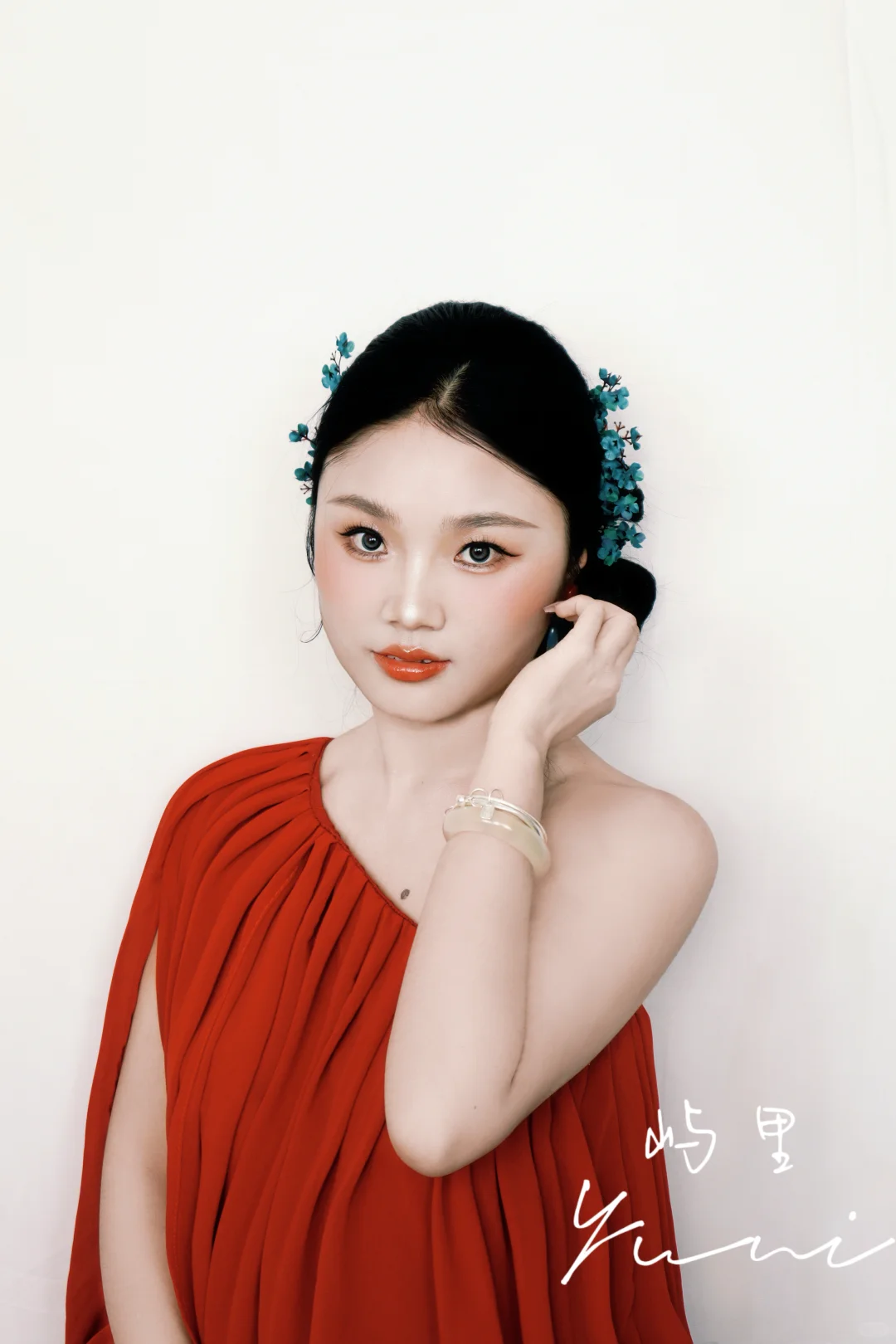 今日客片｜红蓝撞色中式写真🔴🔵