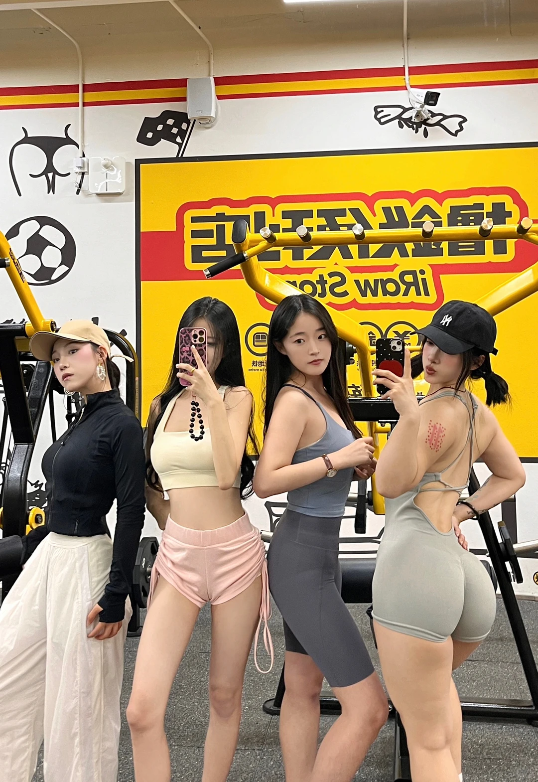 我这么刻苦训练 好身材是我应得的