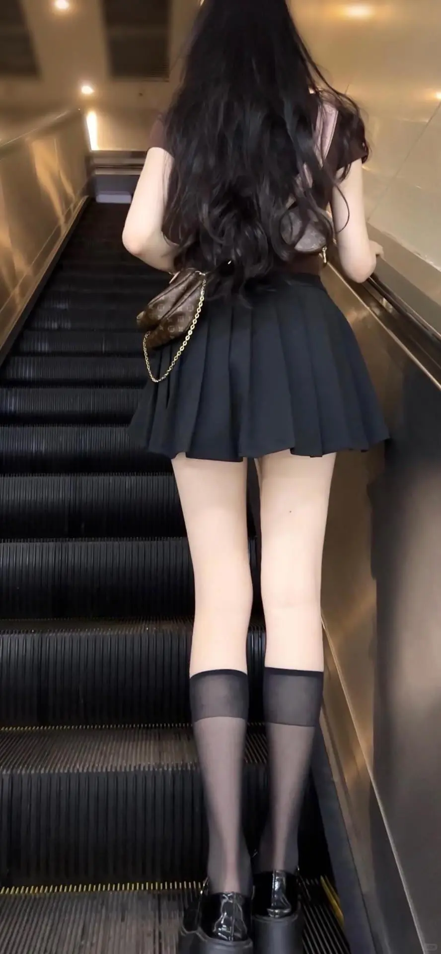 腿控的福音，高清壁纸，快来看！