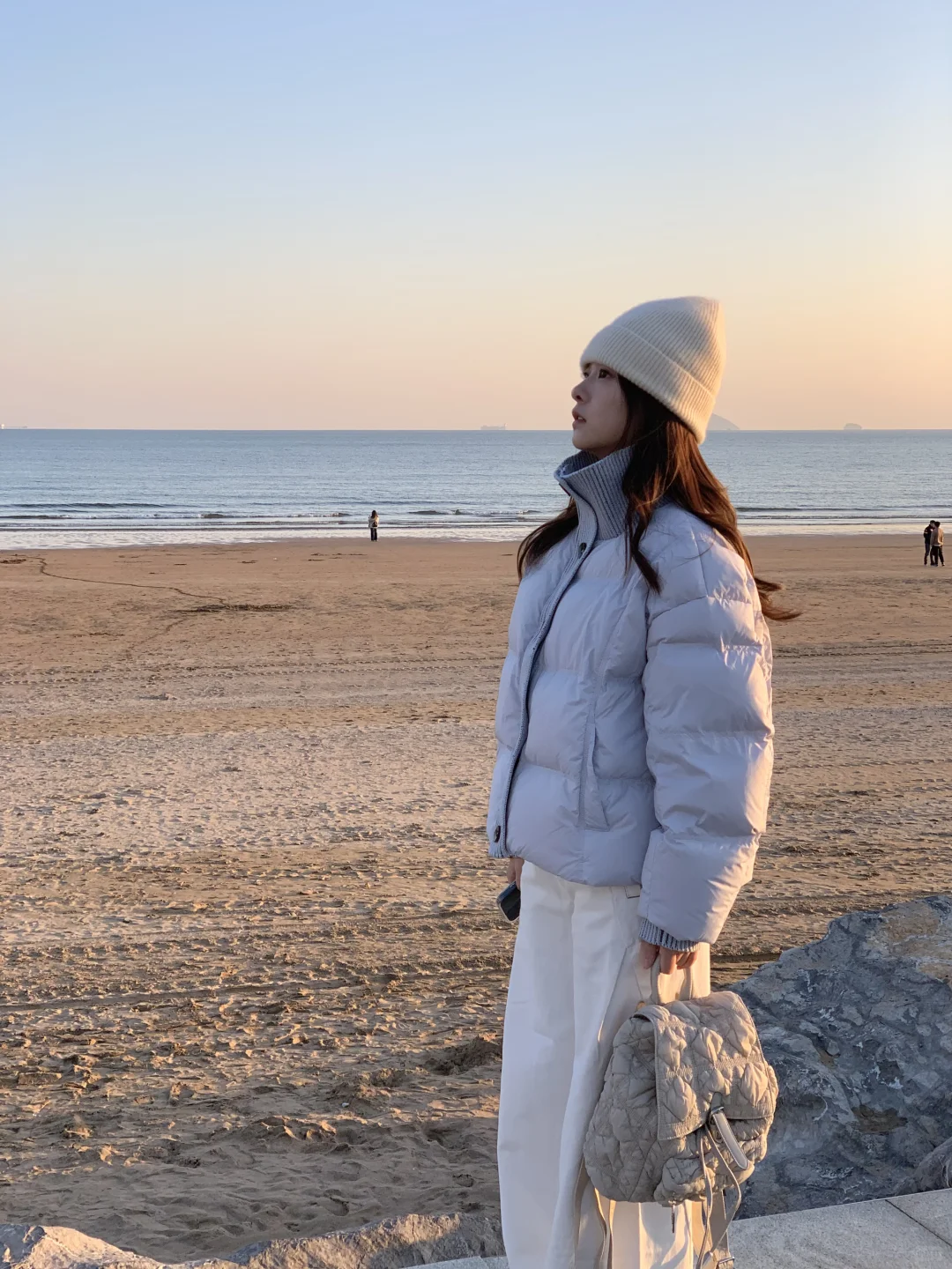 冬天的海边真的好适合松弛感穿搭、好舒服