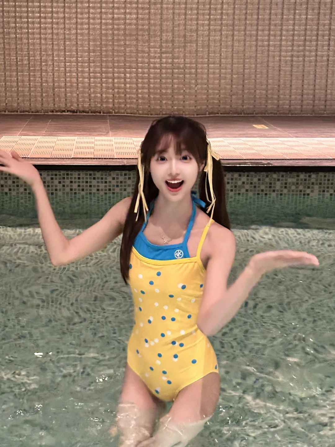 甜妹日常｜一穿上泳衣就变嫩啦！！💕