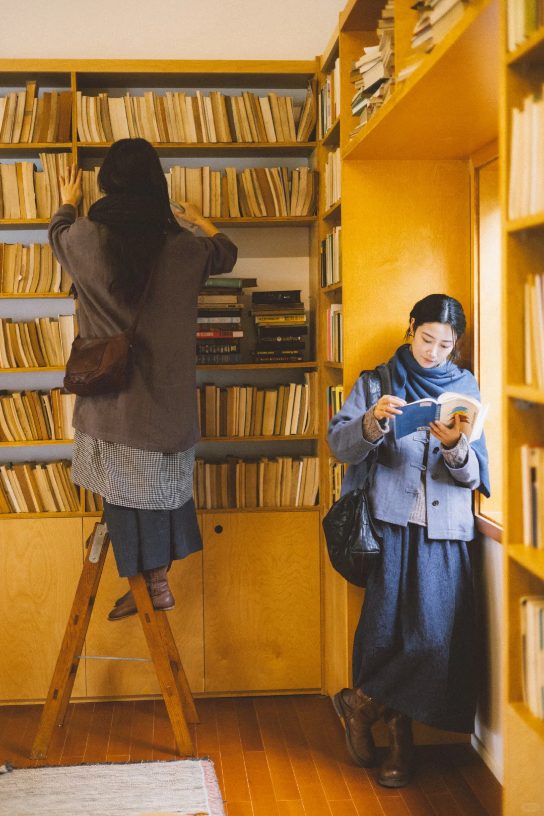 一身书卷气📕复古文艺女作家