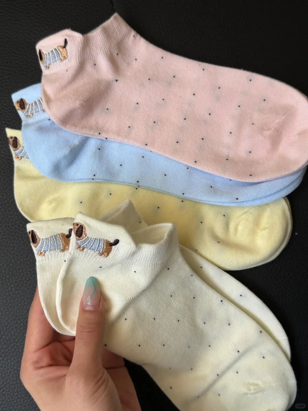 谁懂啊！这双袜子真的好适合日常穿搭