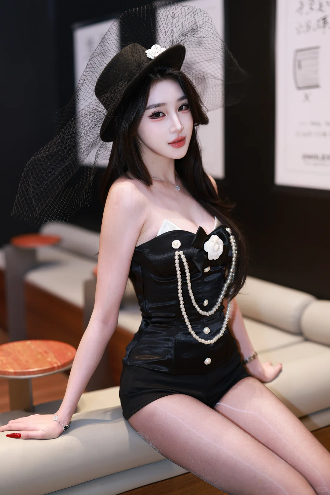 他爸的 人间尤物