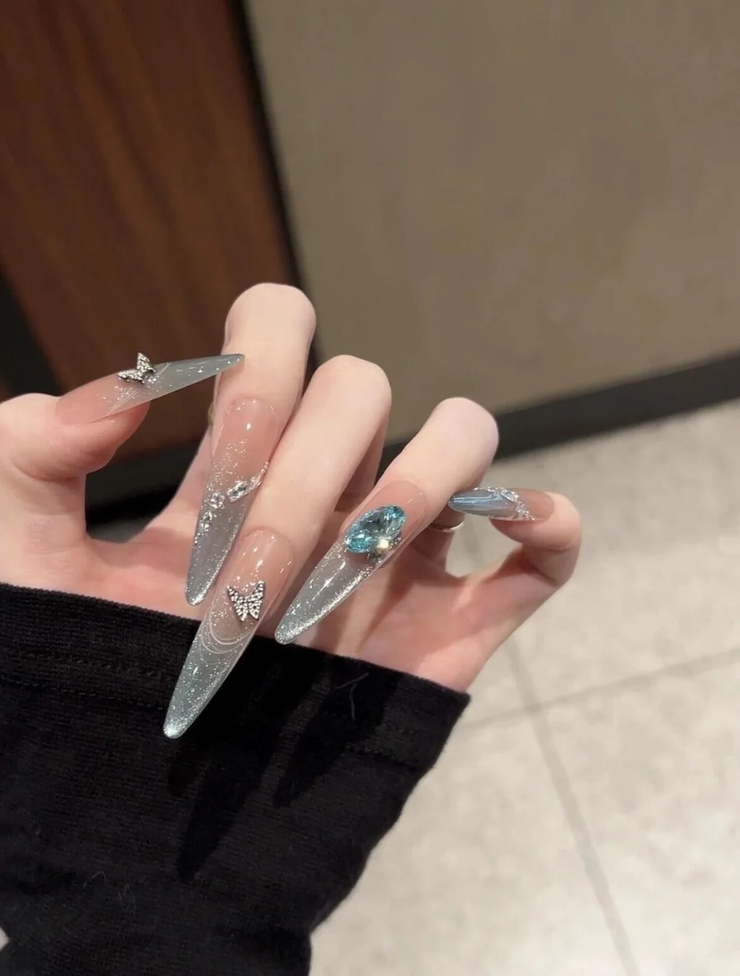 冬日纯欲天花板美甲❄️ 软fufu氛围感拉满