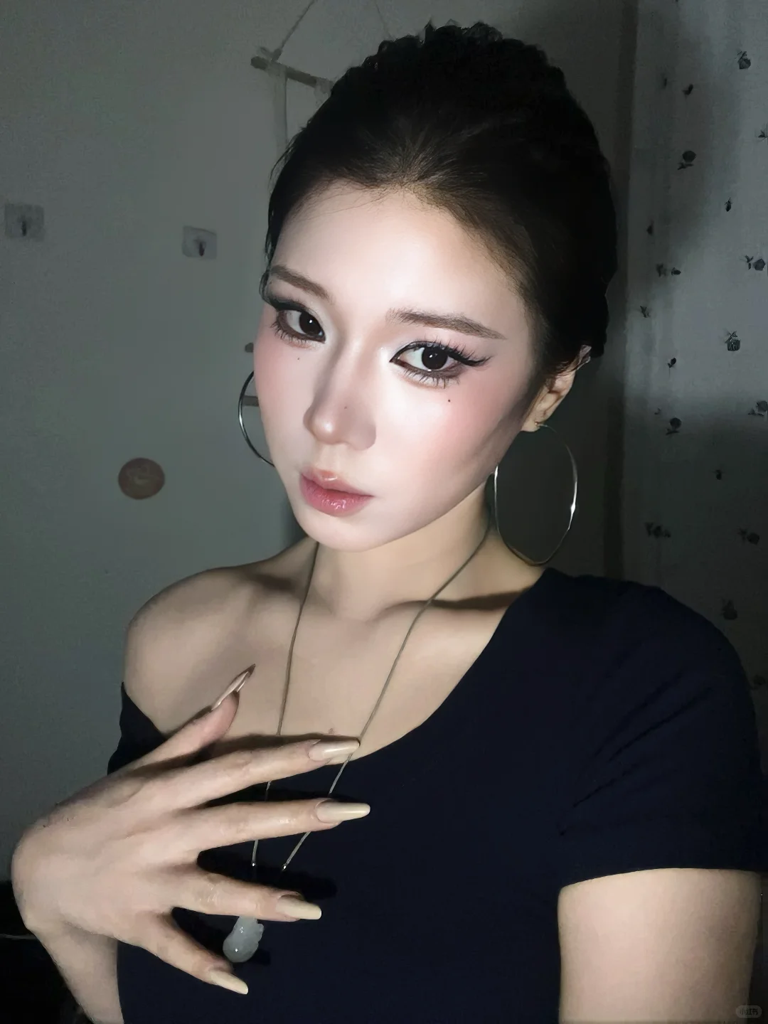 拥有 绝对的错觉🖤