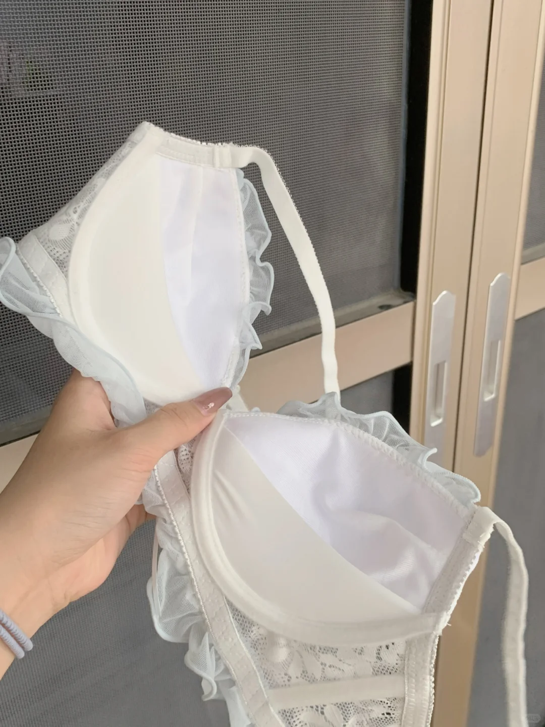 我勒个豆！！！谁懂这件蕾丝内衣含金量！