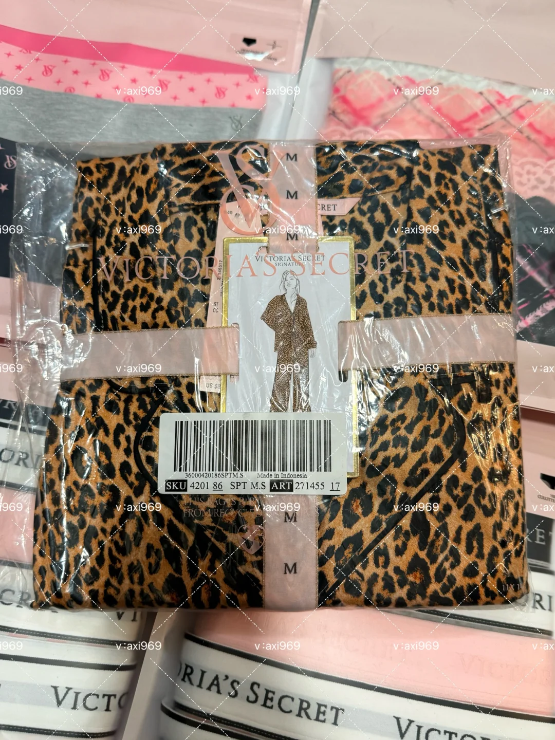 ➗维秘内裤&维密缎面豹纹睡衣