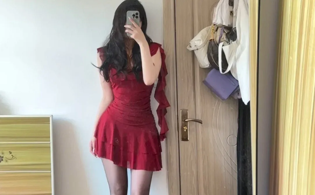 红裙太有御姐感啦～