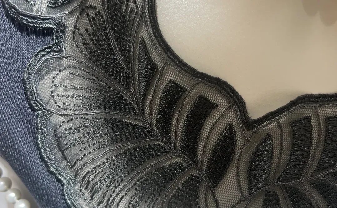 好美的蕾丝～～～