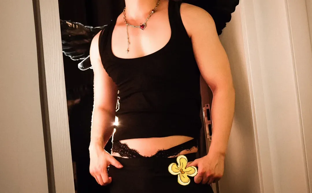 黑色的性感和神秘感🖤