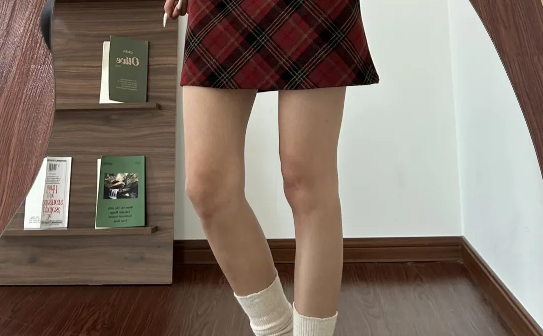 不愧是包臀裙🥹我这种屌丝穿也好看！