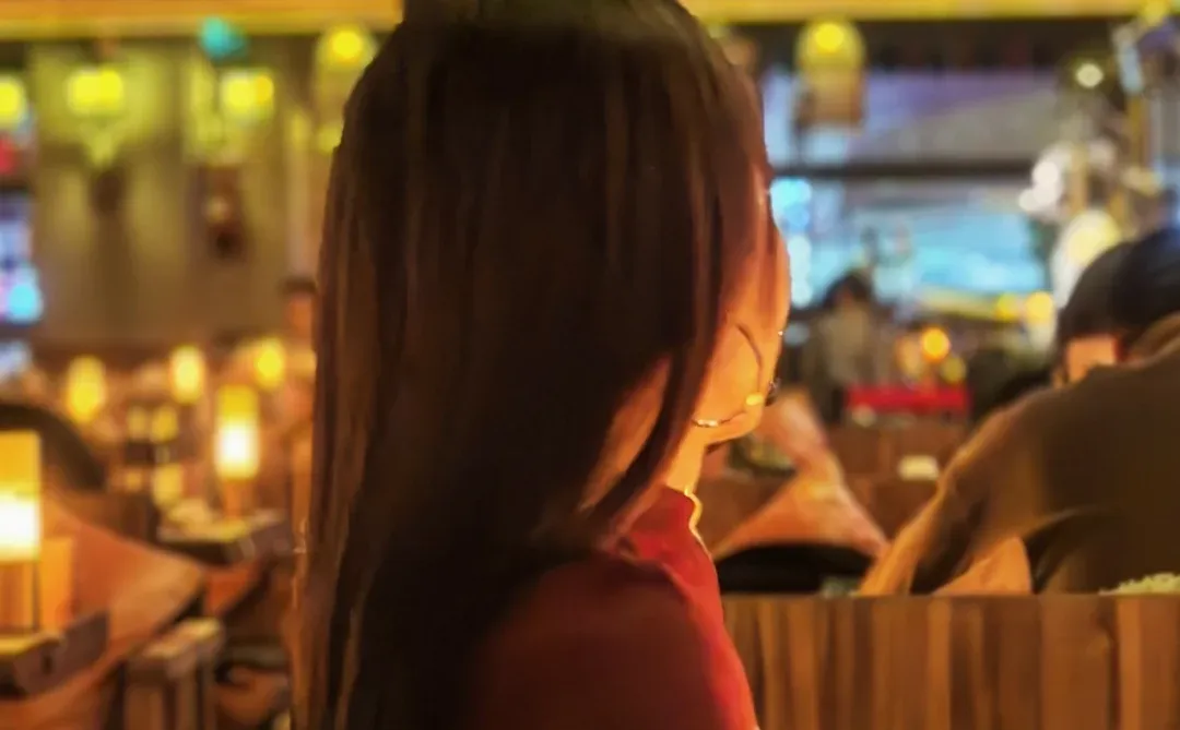 包臀裙不就是我们健身女孩的统治区嘛