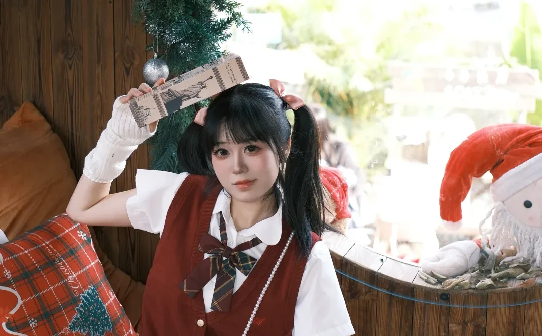 就喜欢冬天穿短袖，夏天穿长袖