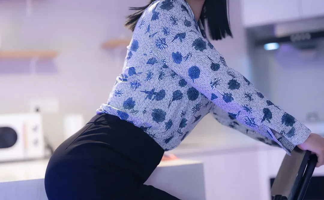 秀人网模特 雅茹老师