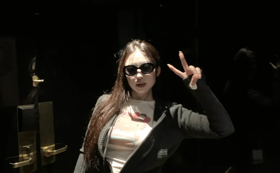 Jennie 系暗黑甜酷风