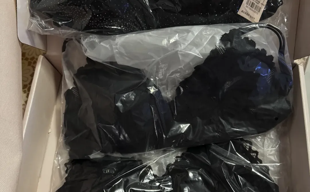 维秘盲盒s码 有人想换图1吗