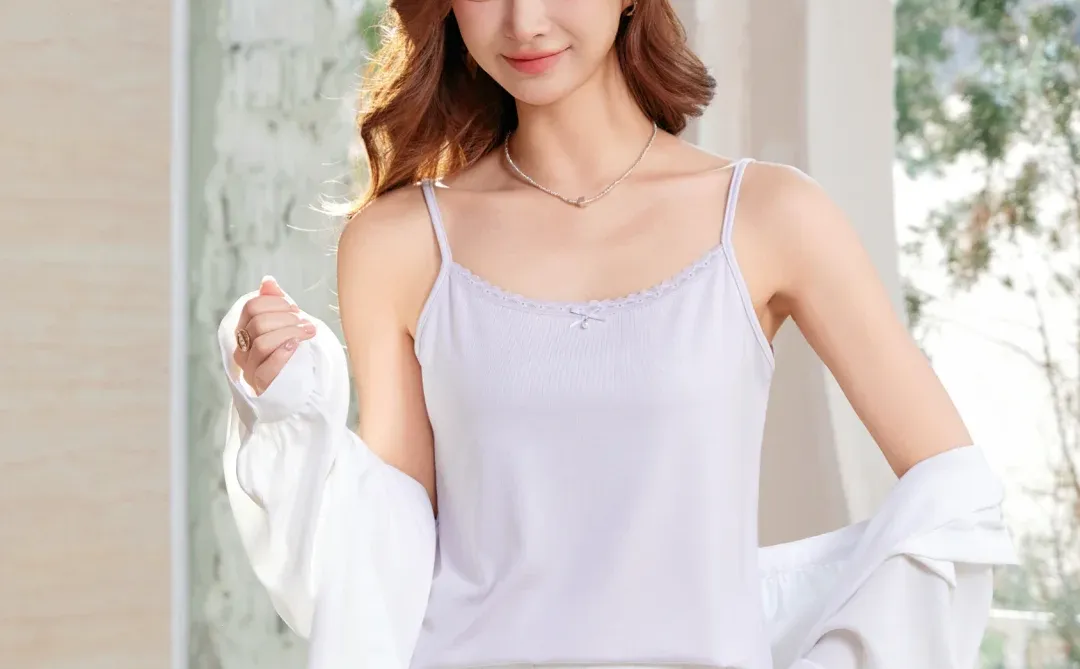 甜妹拍吊带 超6 效果嘎嘎棒📷