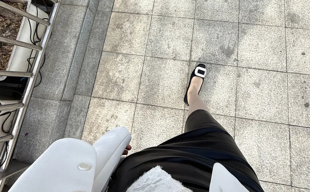 今日份ootd之黑➕白肉丝穿搭