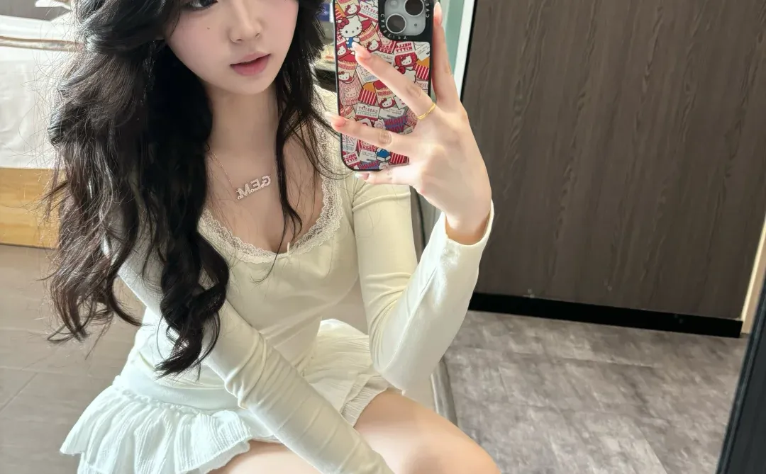 这一套好纯欲ㅎㅇ＞𐋣＜🤍