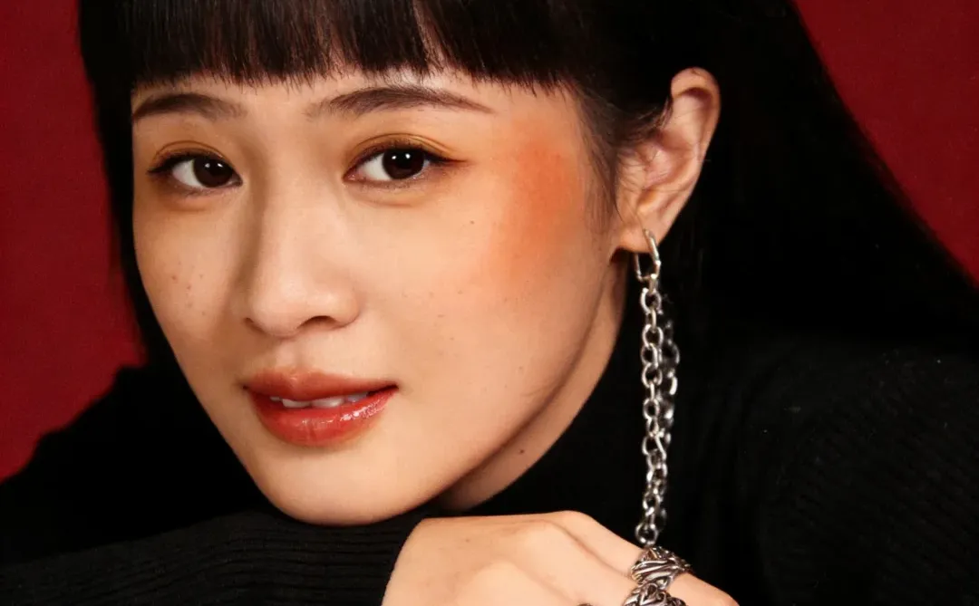 哪还用拍写真？