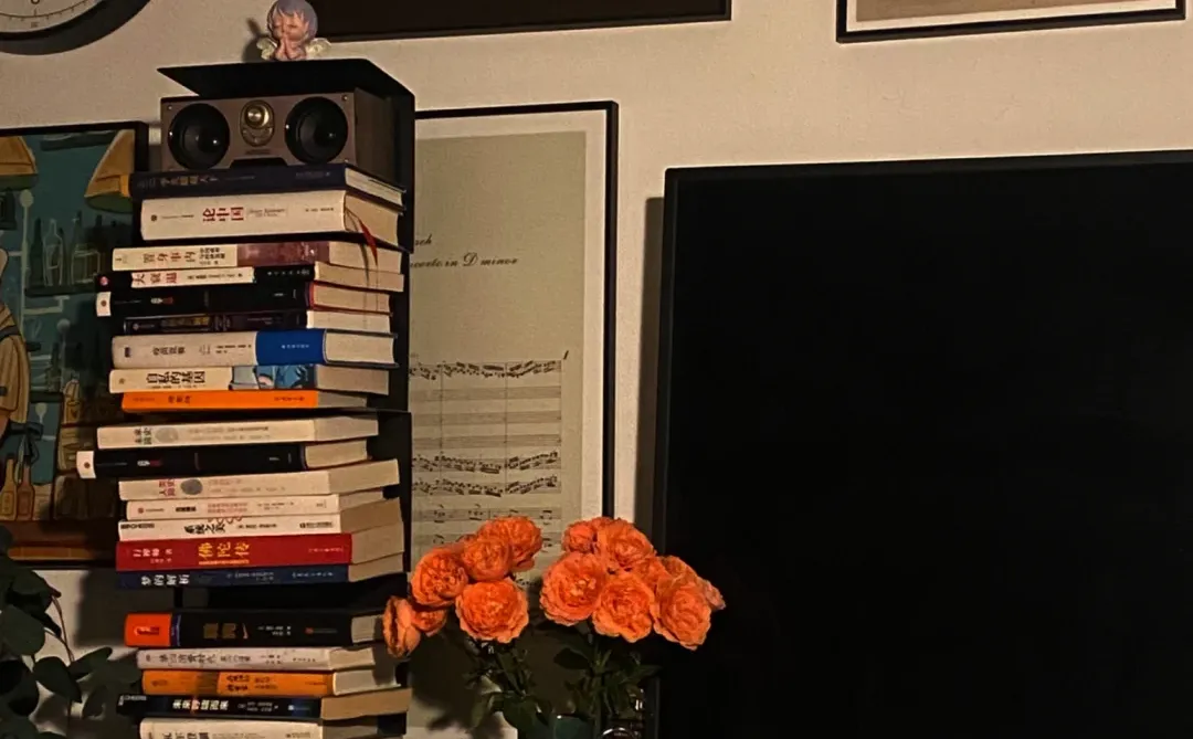 娇艳盛开，忍不住抓怕