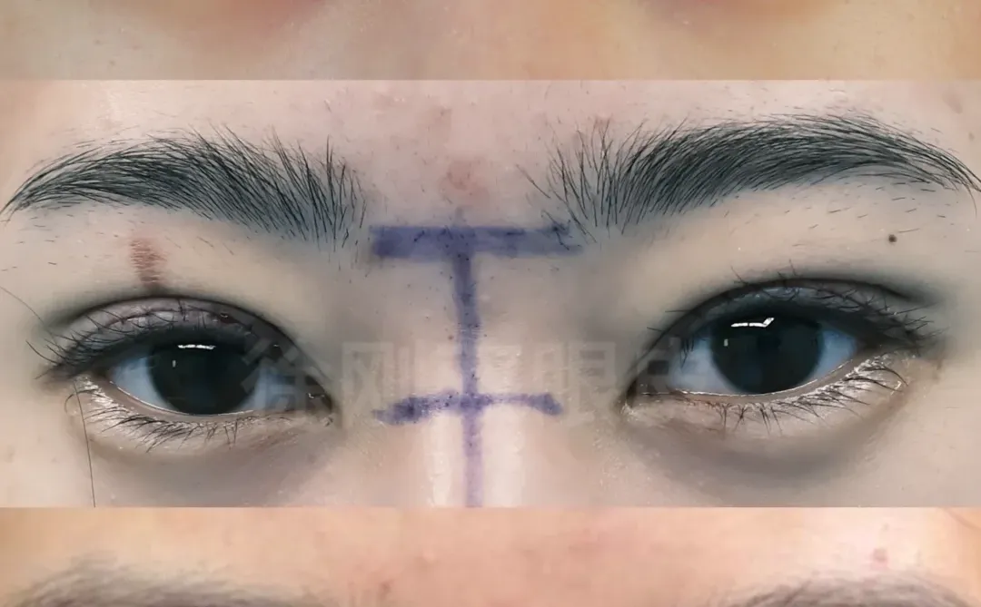 狐系双眼皮 好抚媚的一双眼睛！