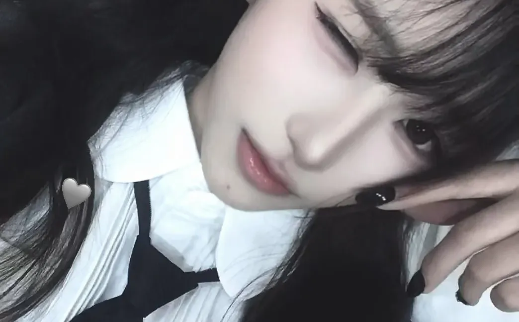 有不会的题可以吻我