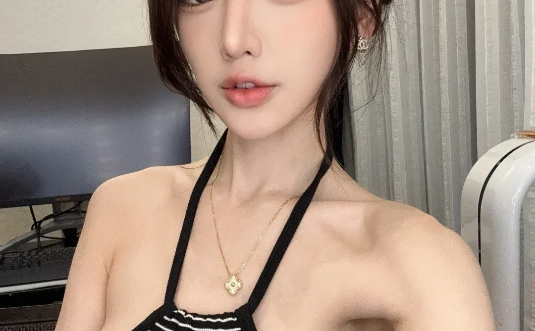 你的眼睛沒我好看 因為我的眼睛裡有你👀