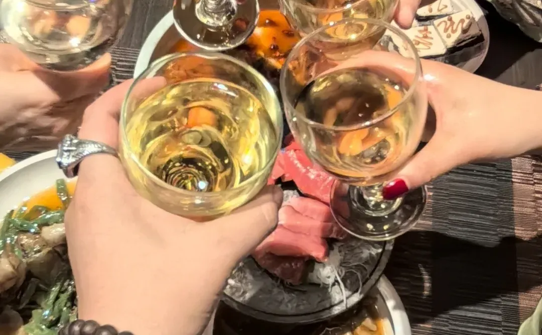 去吃蓝鳍金枪鱼~金枪鱼了！！！🌴