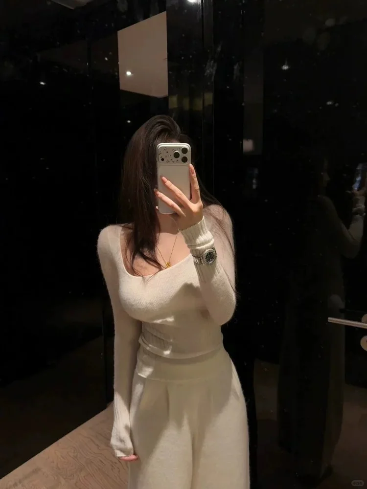 纯欲白针织衫，把温柔焊在身上✨