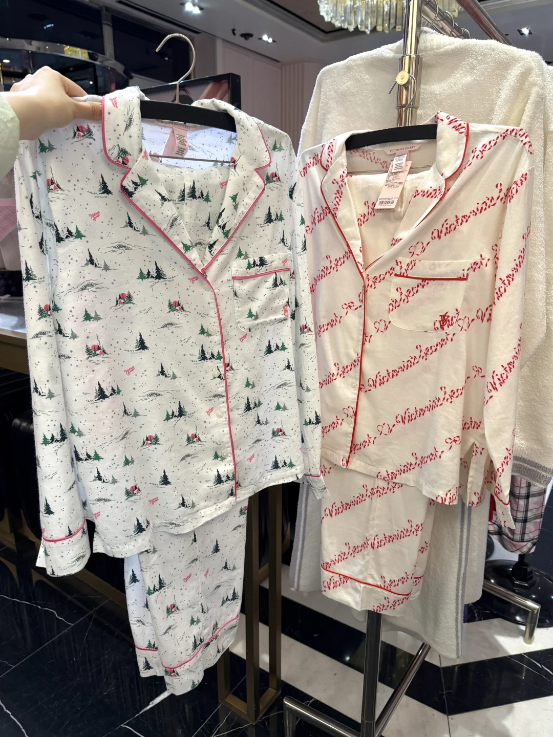 维密年终惊喜活动终于来了！！太好买了...