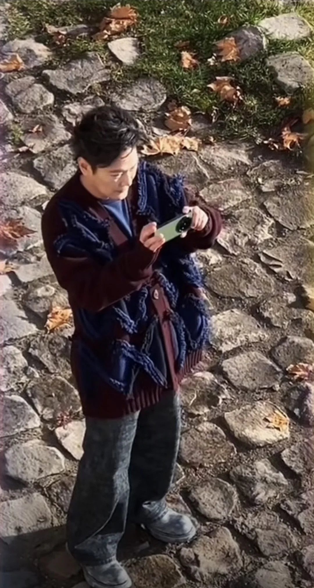 张信哲家的太太们必须具备…