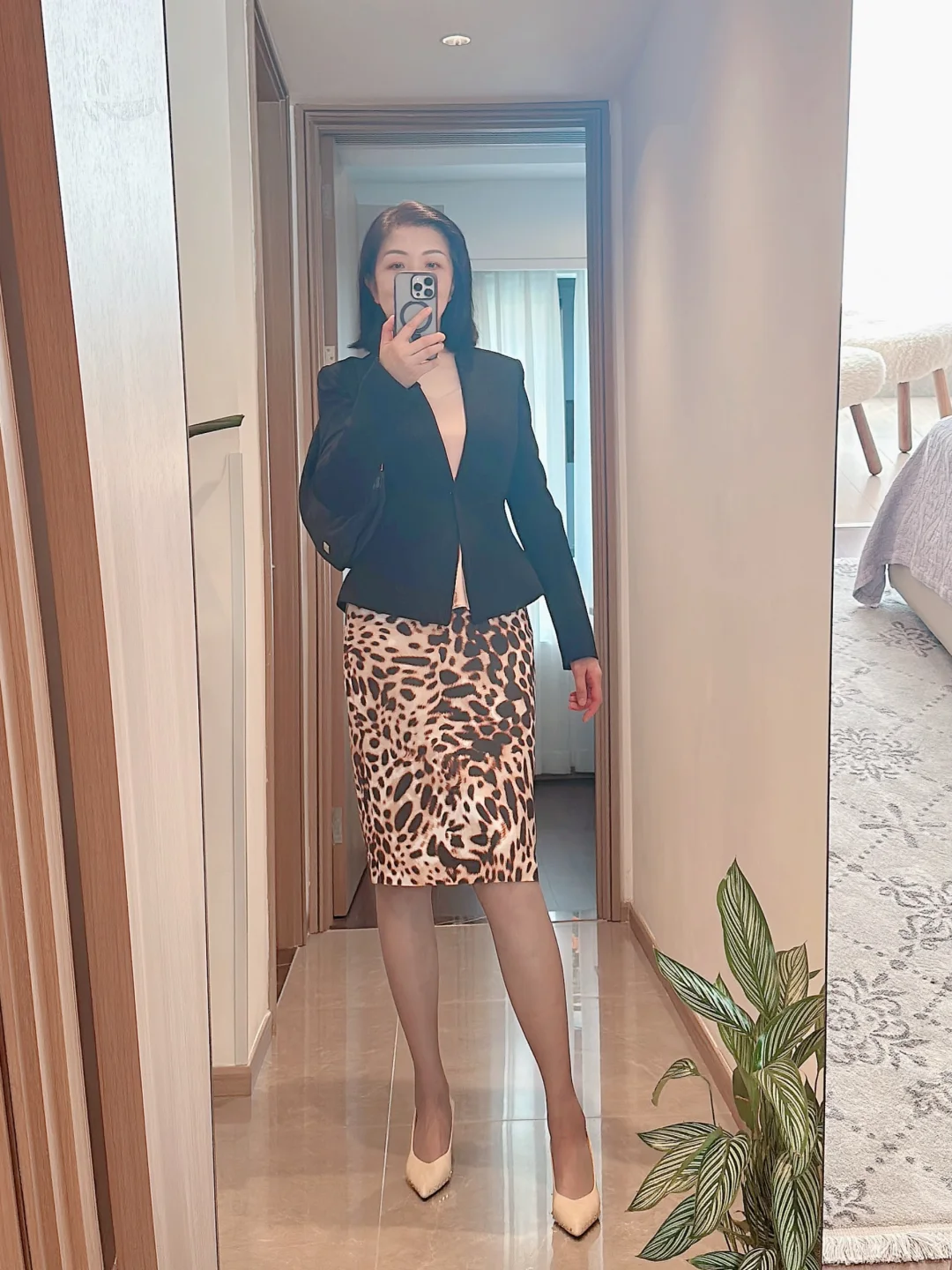 50➕穿搭：豹纹也能穿出优雅