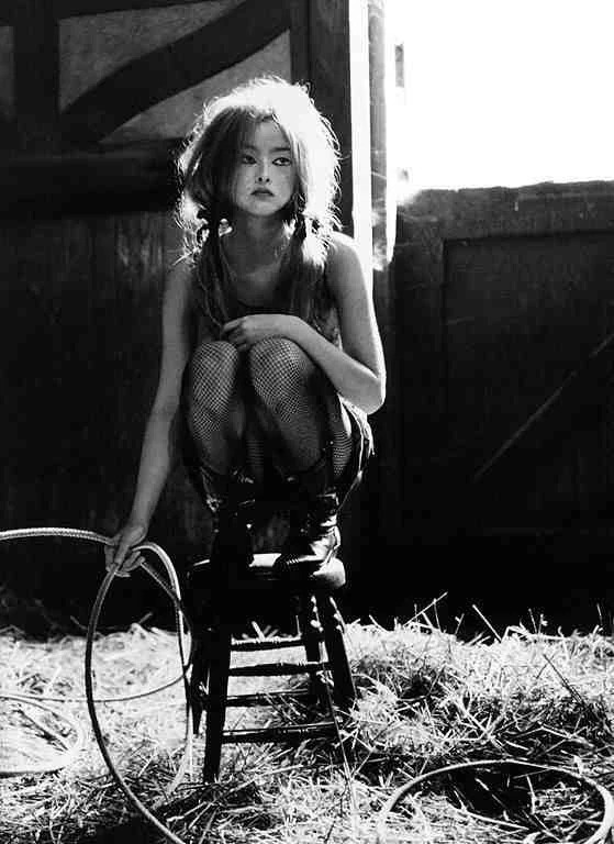 审美积累｜Dutch Magazine November 2000