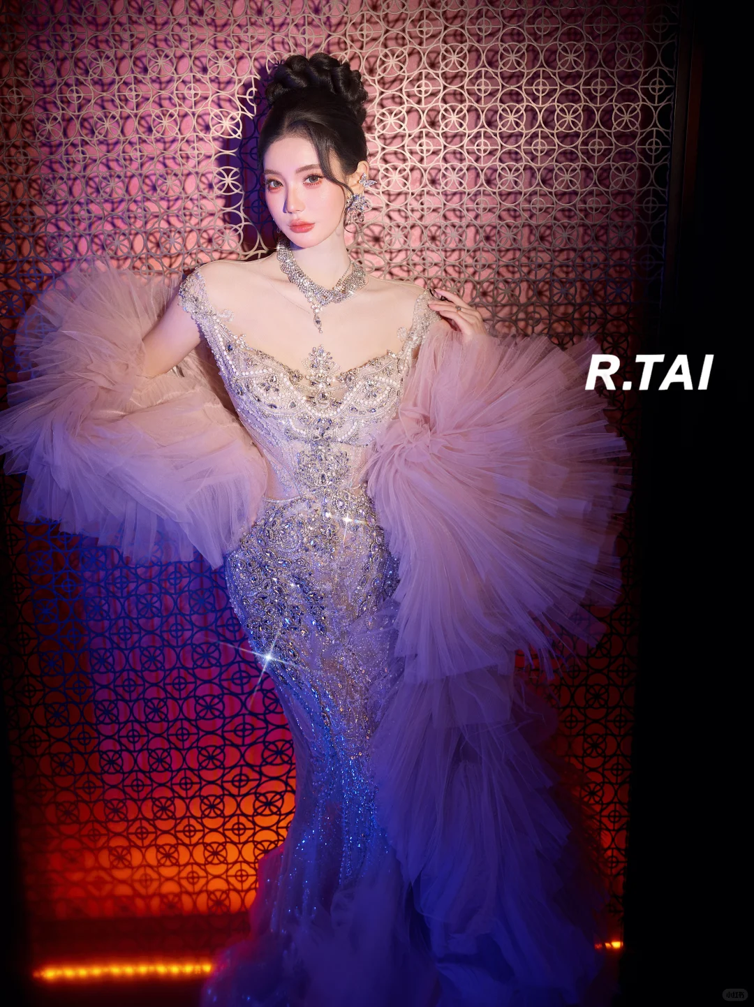 人间尤物、太美了老天爷！