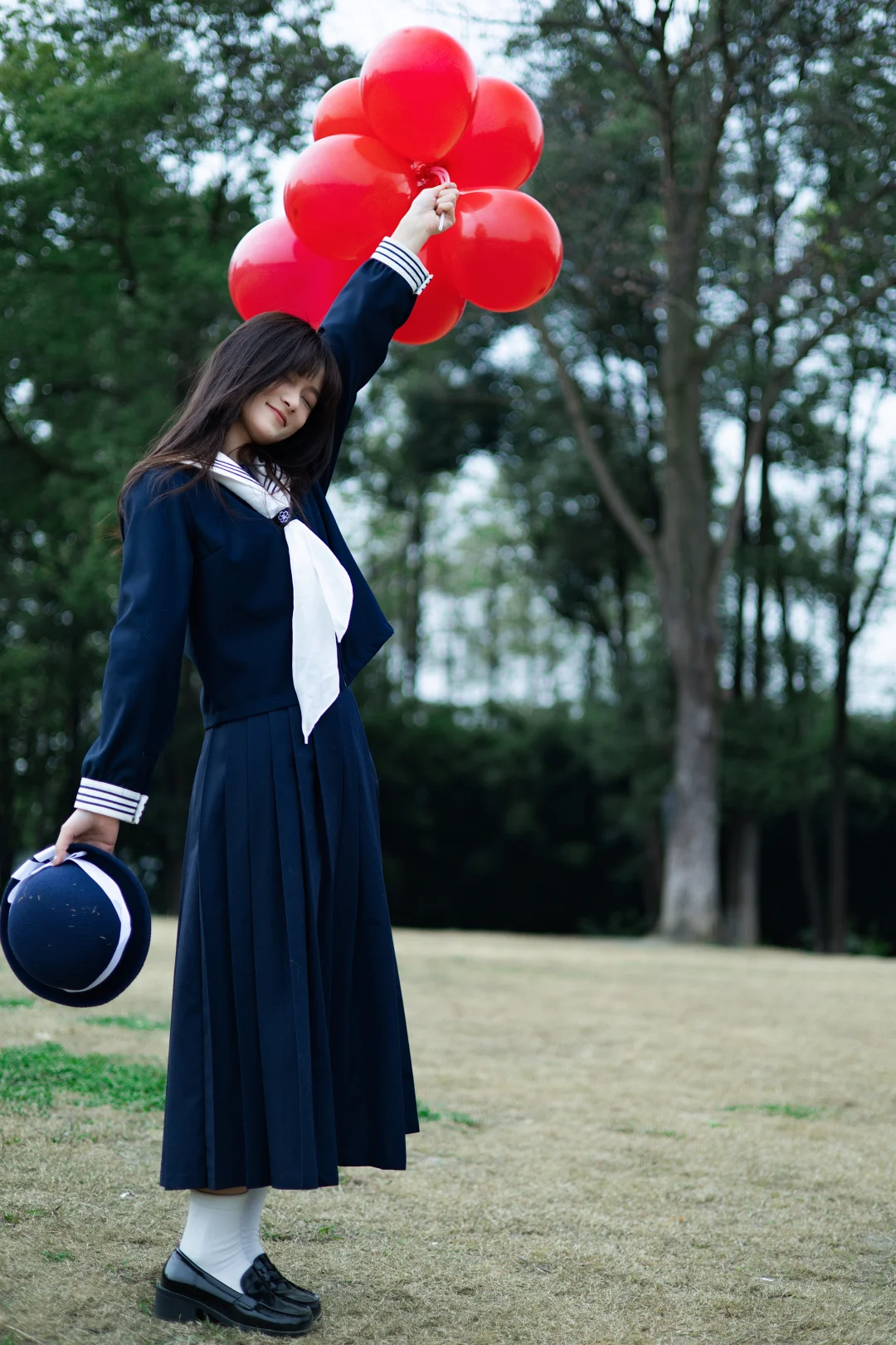 是红色的气球和蓝色的我啊～