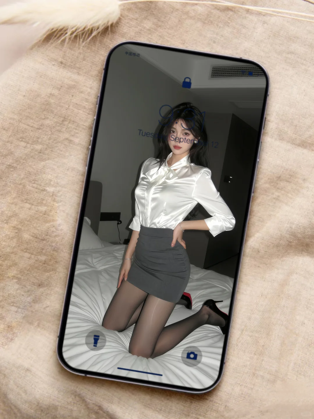 【122 期】因为这组壁纸，我私信爆了！