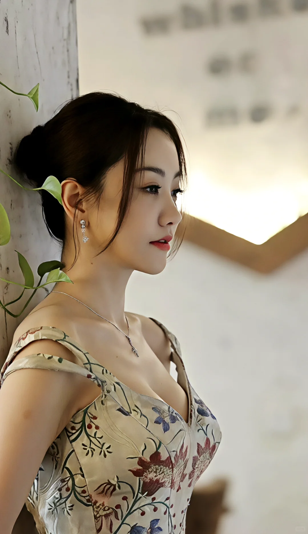 杨蓉：天使面孔➕魔鬼身材😍