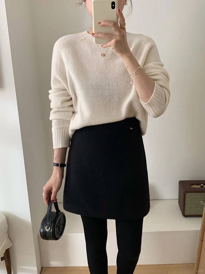 秋冬显瘦王炸💥 毛呢A字包臀裙太绝了