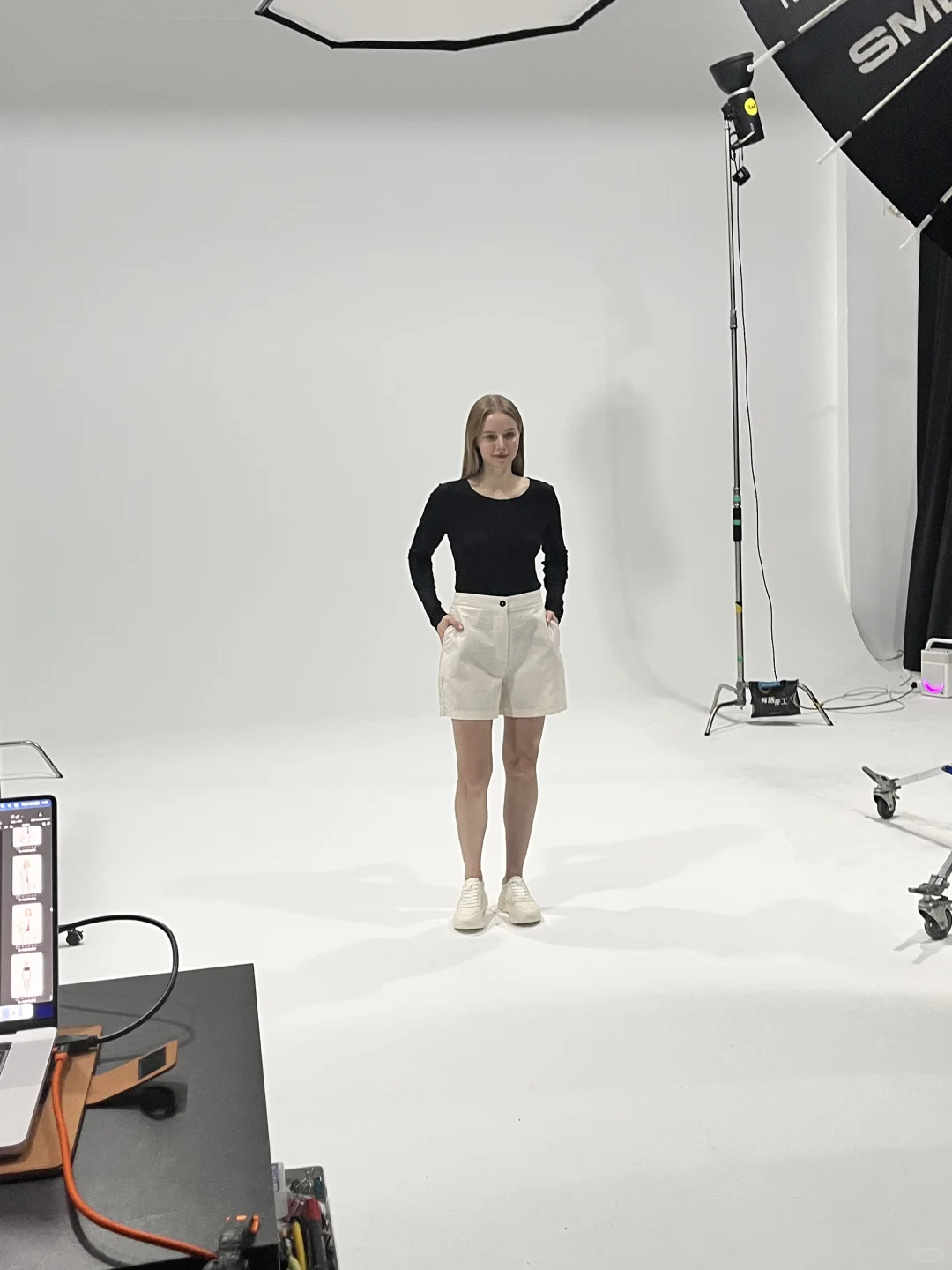 全自动模特拍摄现场🎬