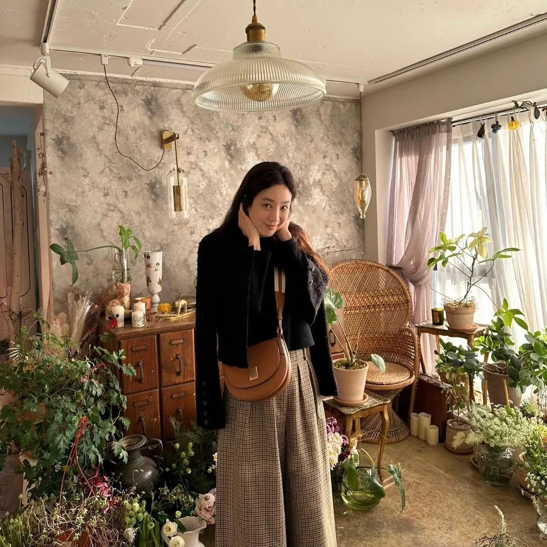 43岁而已/ 她活成了我心中理想的样子