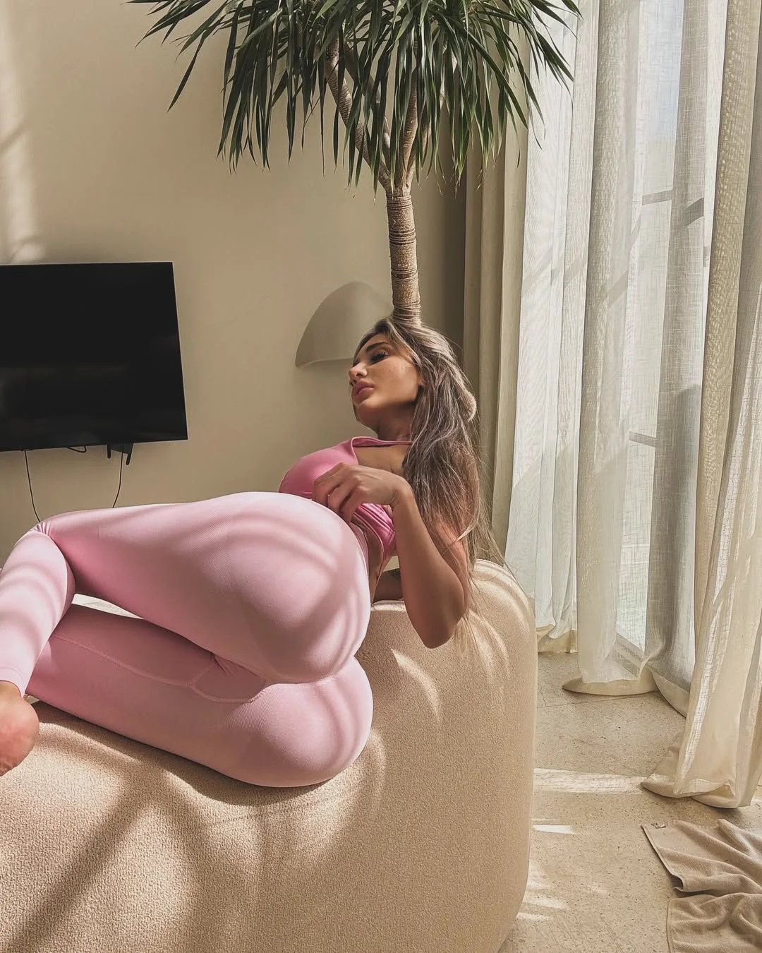 英国健身网红美女分享推荐@katrinasten1