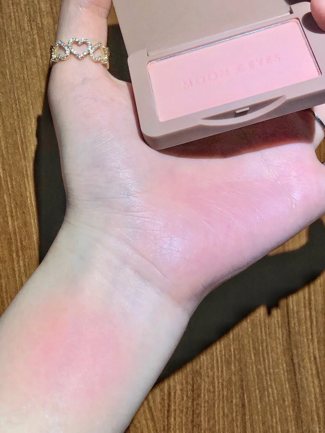 超还原！angelababy嫩模妆没这腮红我不画！