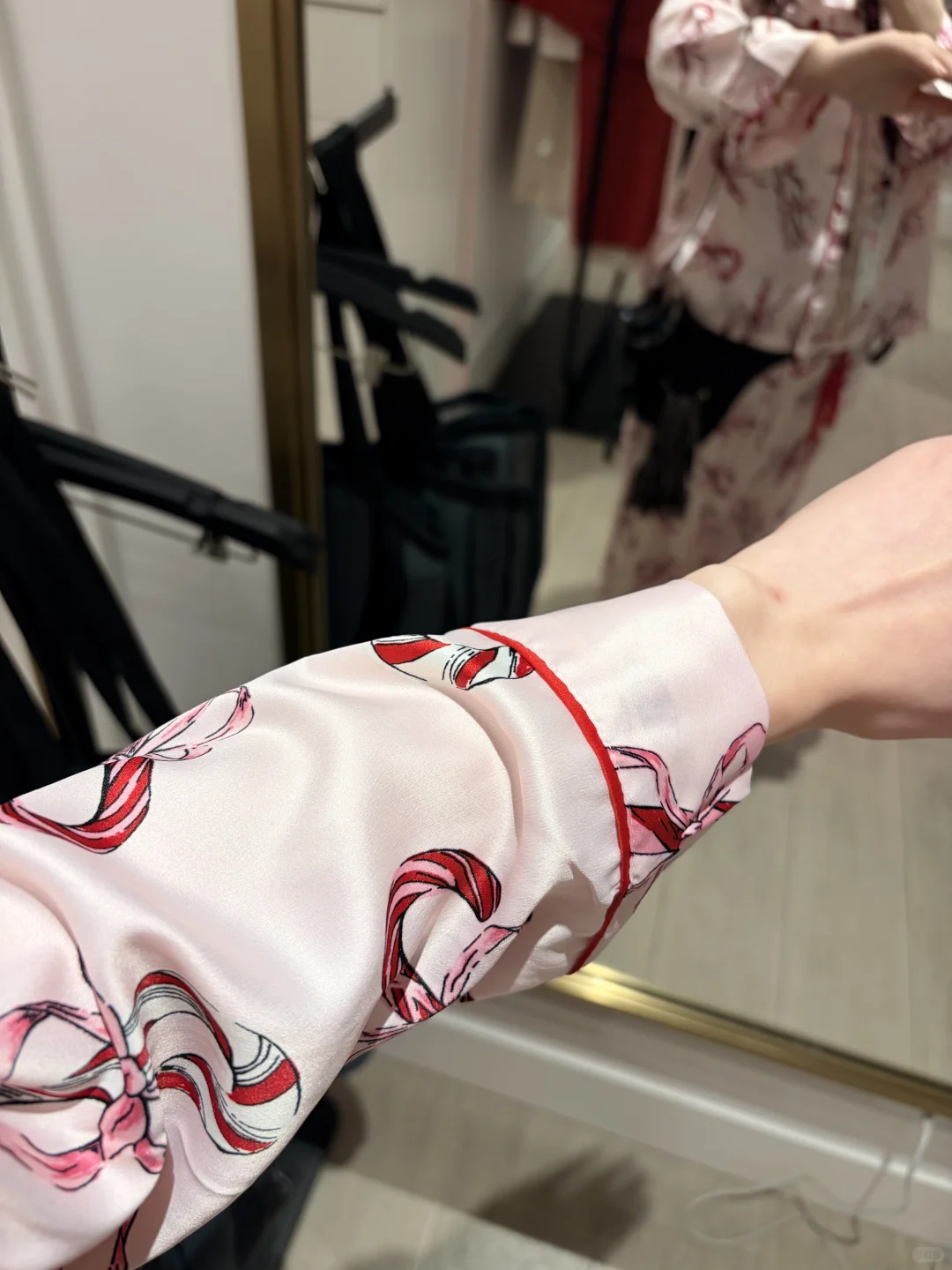 总要买一套维密睡衣吧💗