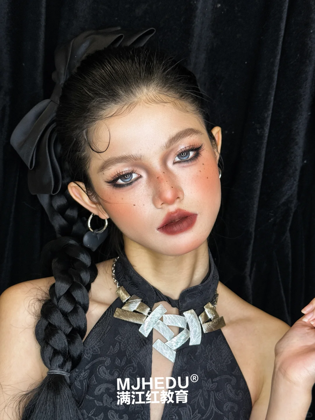 超好看辣妹亚裔妆容✨ AI建模氛围拉满➕妈生