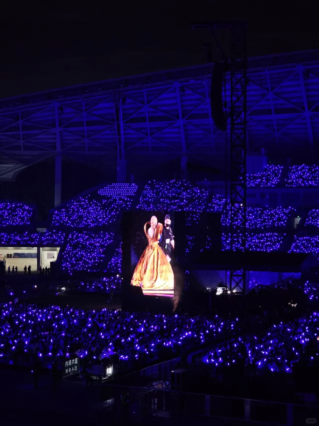 专程奔赴！来梁静茹演唱会不亏