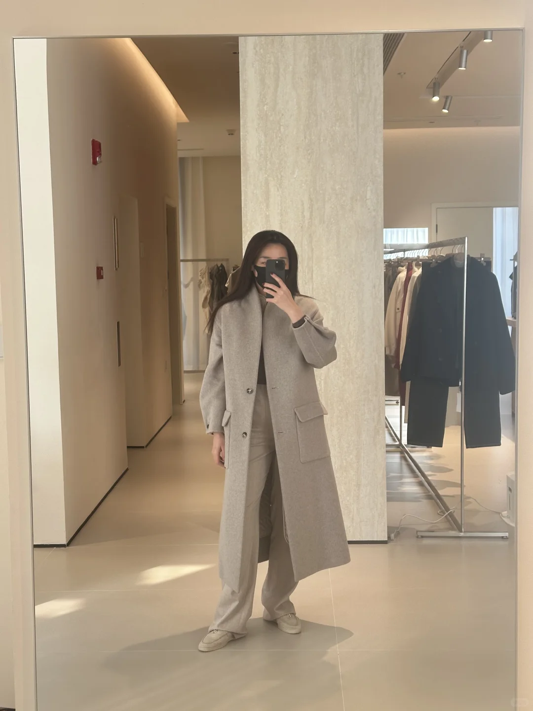 沙驼色+杏色｜一套穿出温柔力量感